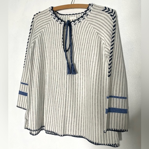 Lisa Todd Grey Striped 3/4 Sleeve Cotton Sweater. Blue Embroidery. Size Small - Picture 3 of 6